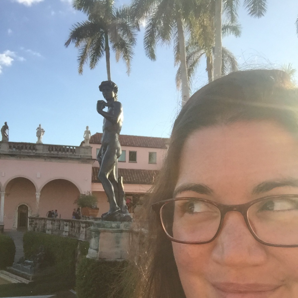 Meet your Posher, Carla